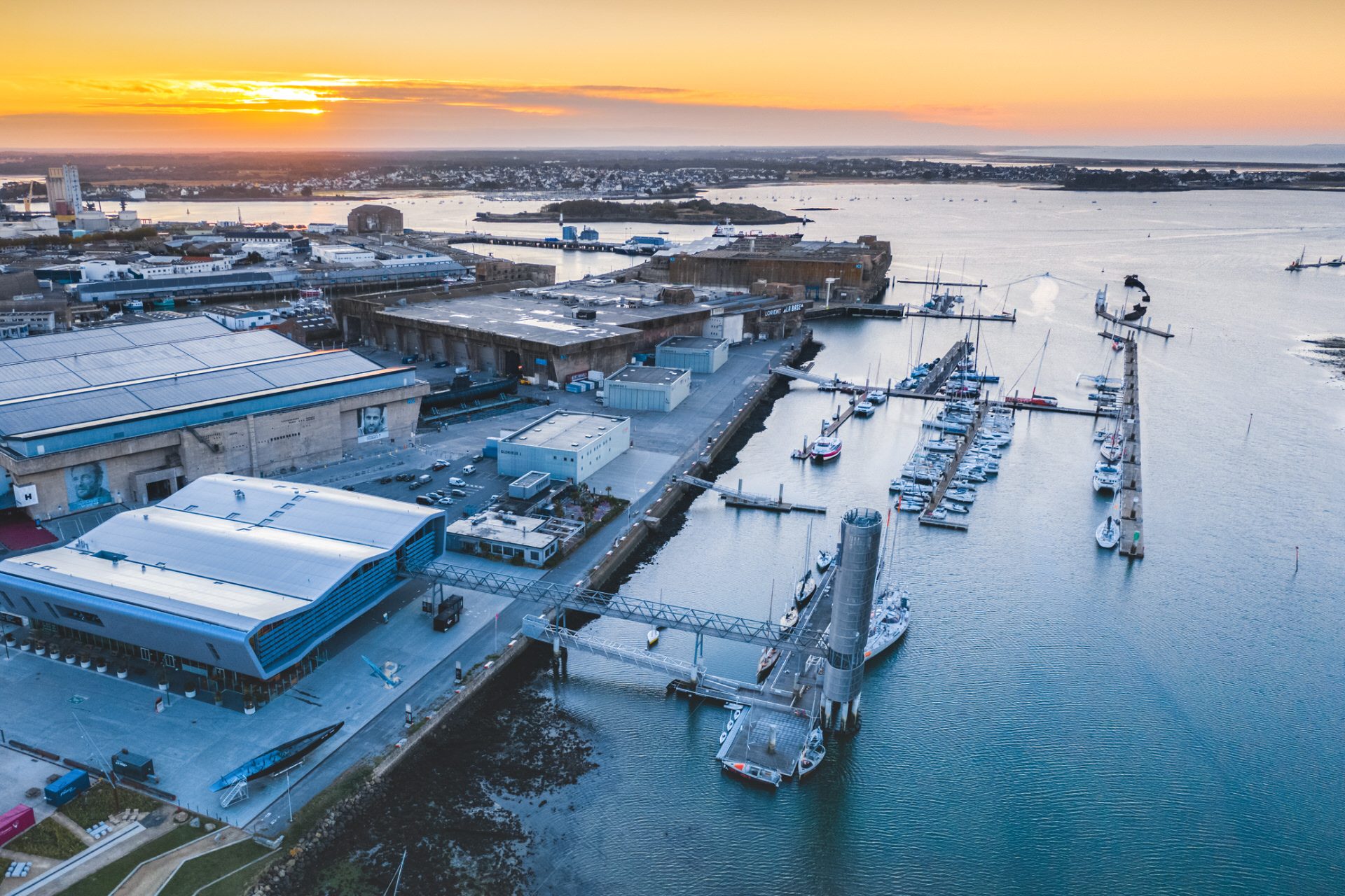 ©Thibault Poriel - LBST - Vue aérienne de la rade et du port de Lorient